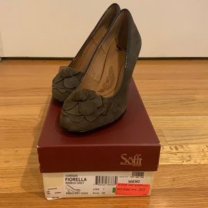 Sofft Grey Suede Fiorella Pumps